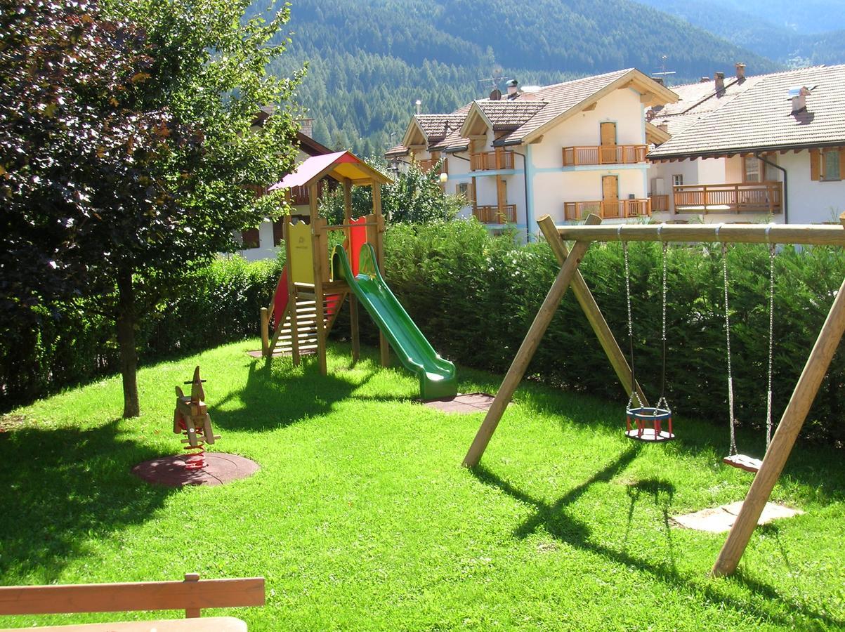 Hotel Genzianella Ziano di Fiemme Exterior foto